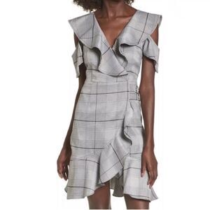 NEW J.O.A. COLD-SHOULDER RUFFLE PLAID MINI DRESS Size Large